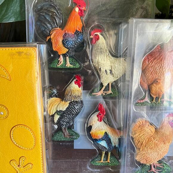 Bella Bug Ceramic | Resin Chicken Magnets And Leatherette Chick Journal Bundle - Picture 4 of 4